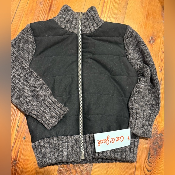 NWT Cat & Jack Quilted Black and Gray Kids Vest - Picture 1 of 5
